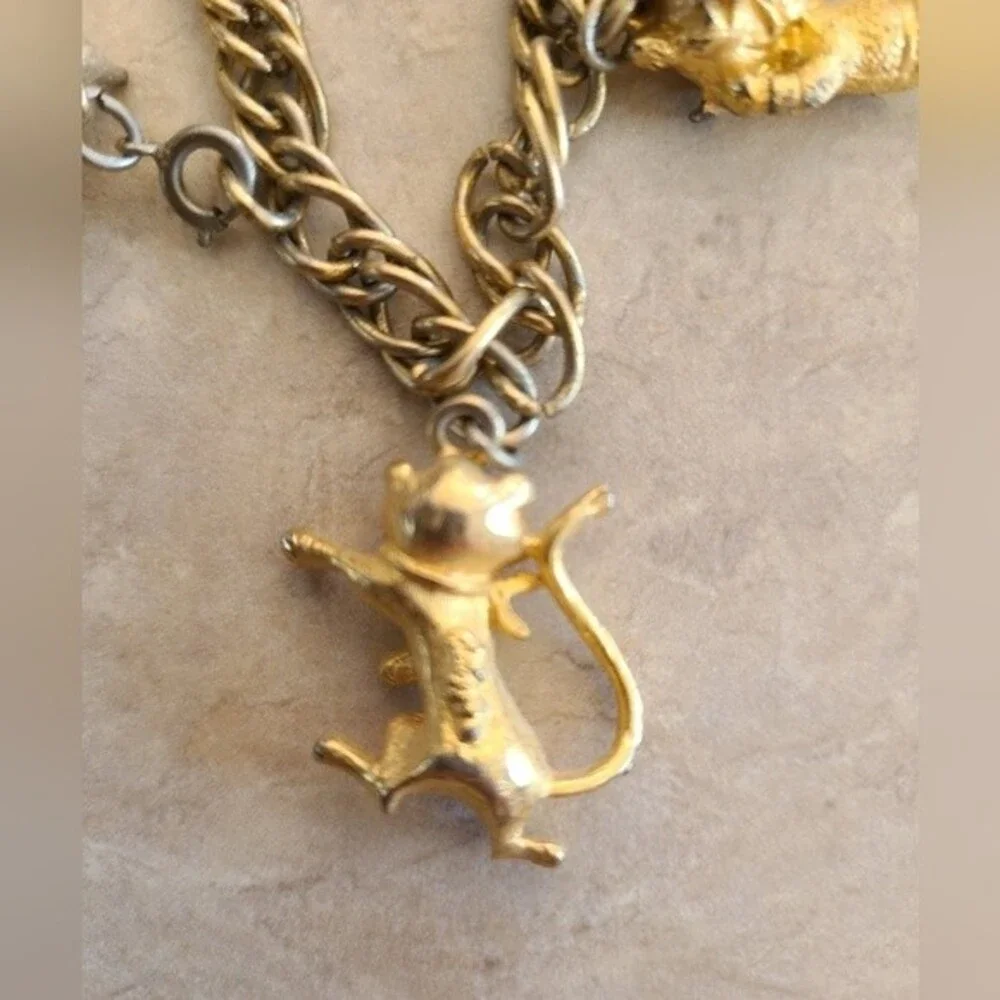 Kellogg's Cereal Box Mascot VTG 1970's charm advertise promo bracelet Collector